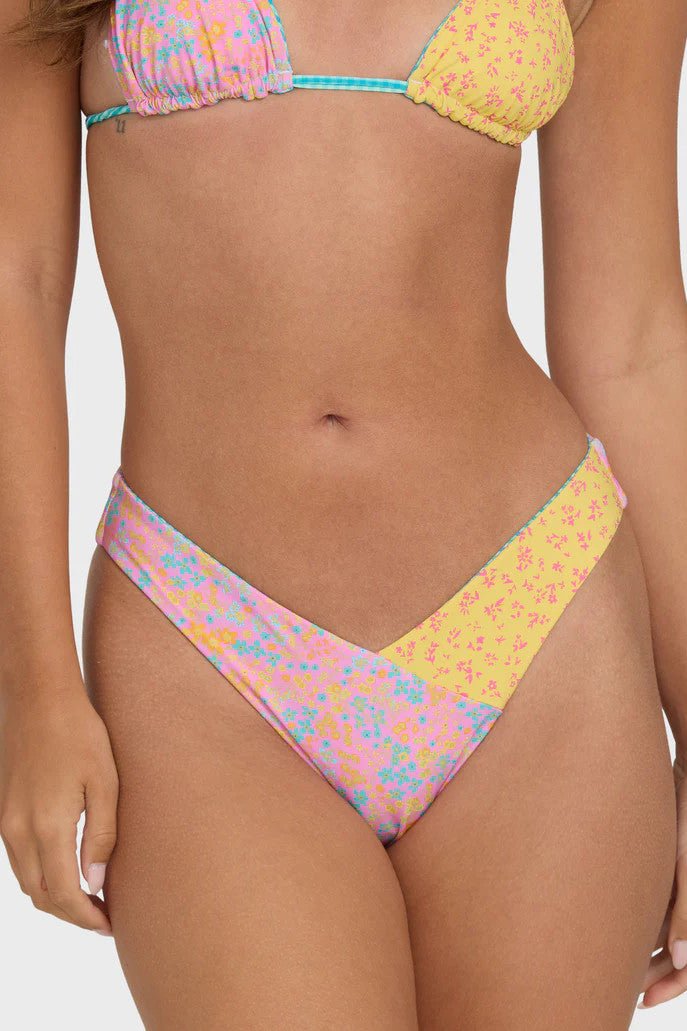 Babe Alert Rev Bottoms