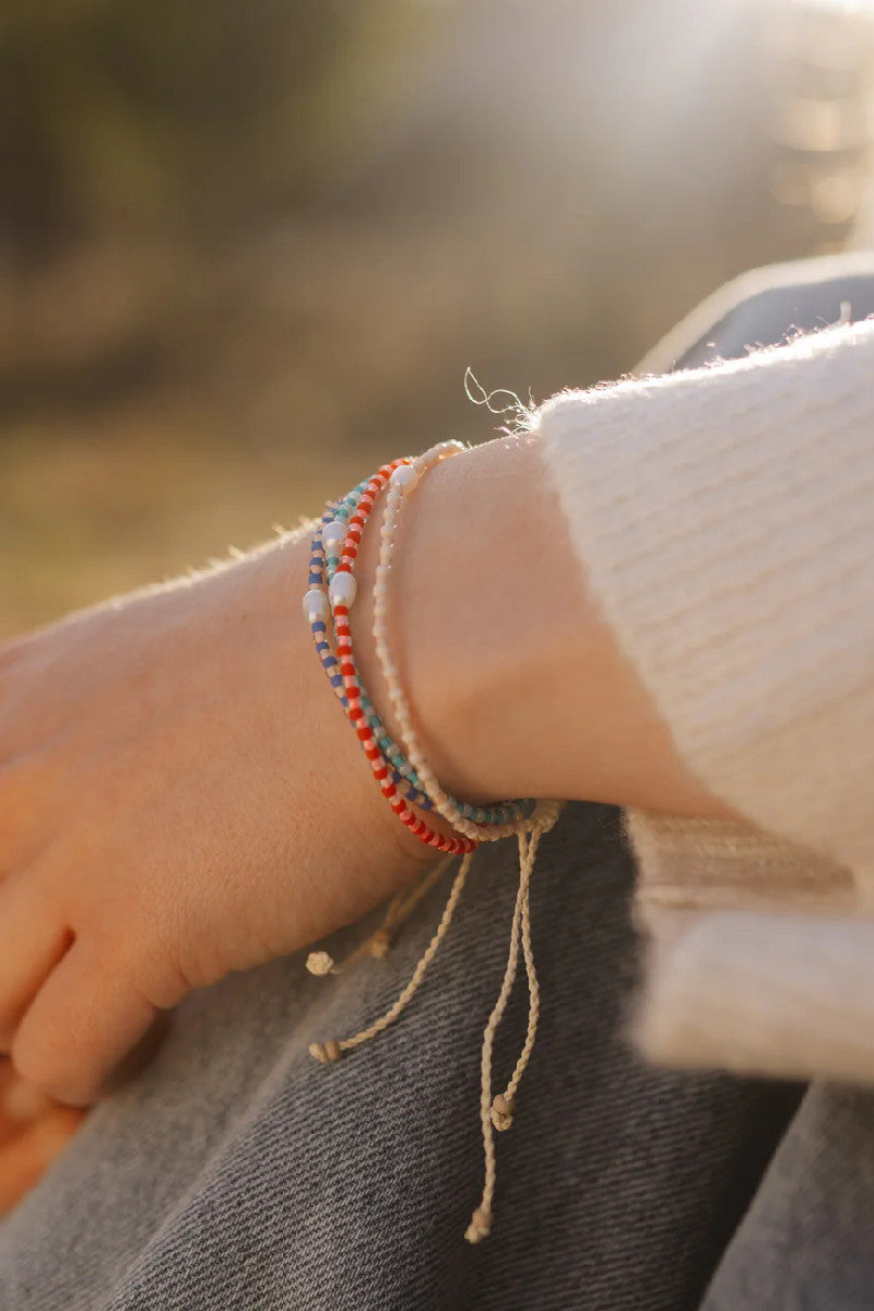 Mutiara Dainty Bracelet