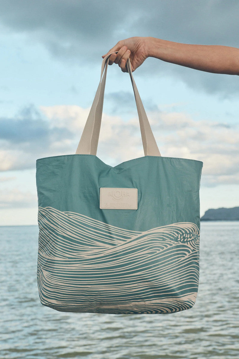 Sea Day Tripper