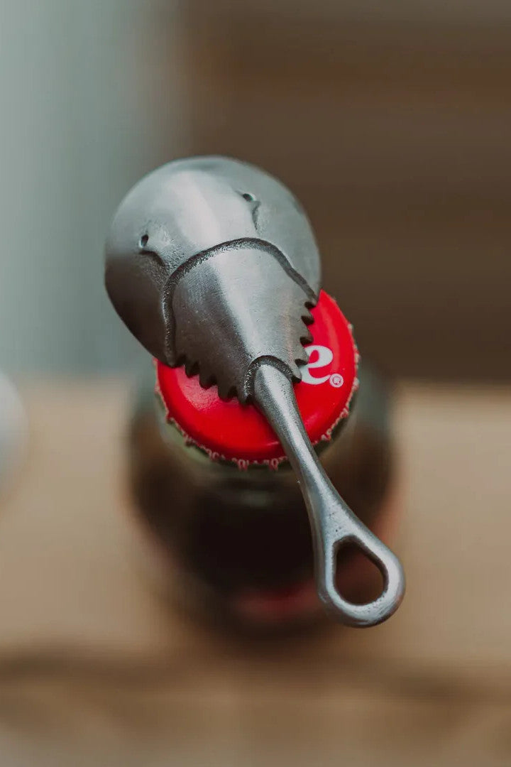 Horseshoe Crab Cracker