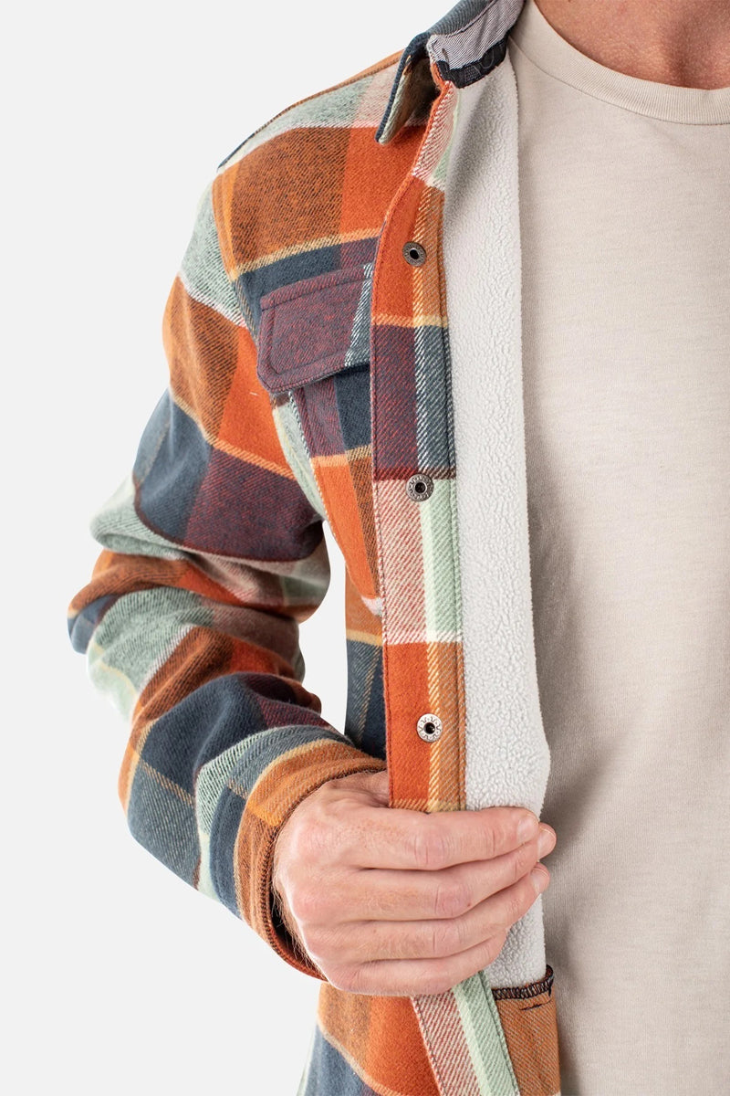 Hull Jacket