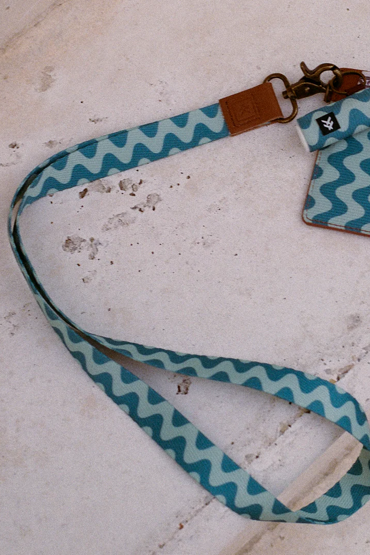 Thread 25 Lanyard