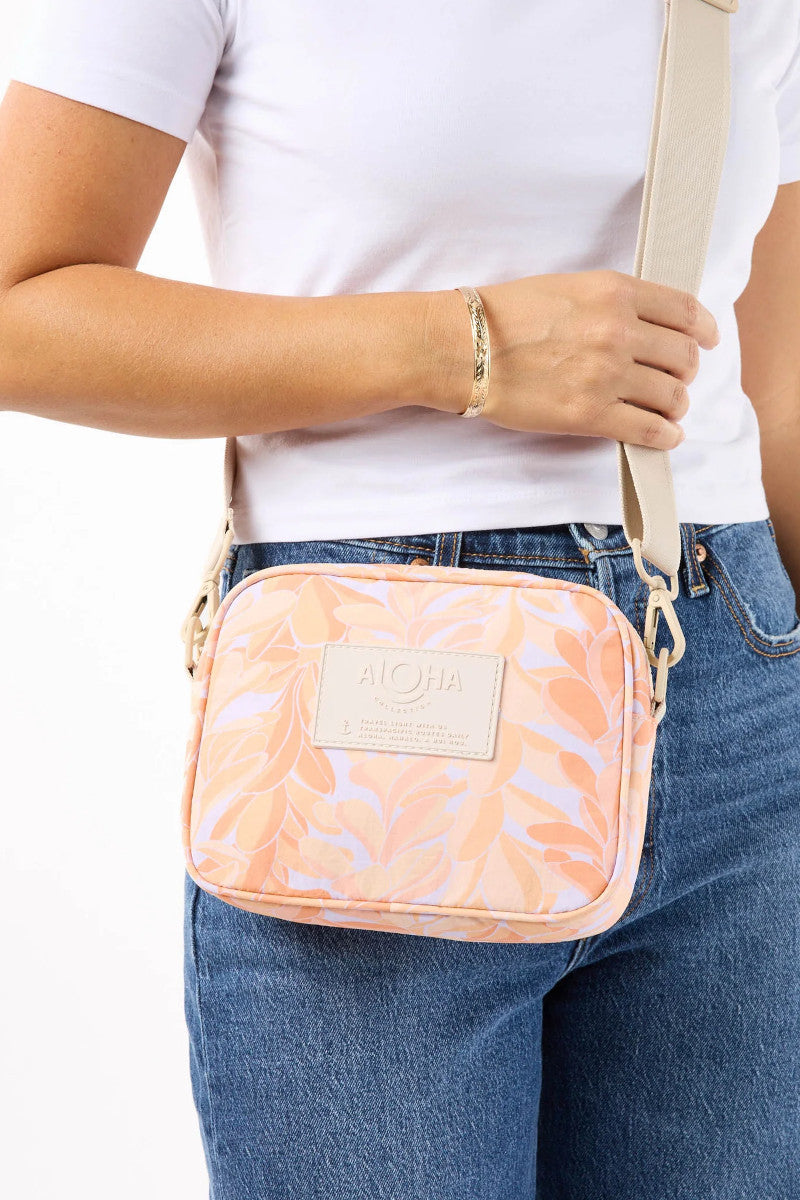 Lei Stand Le Tour Bag