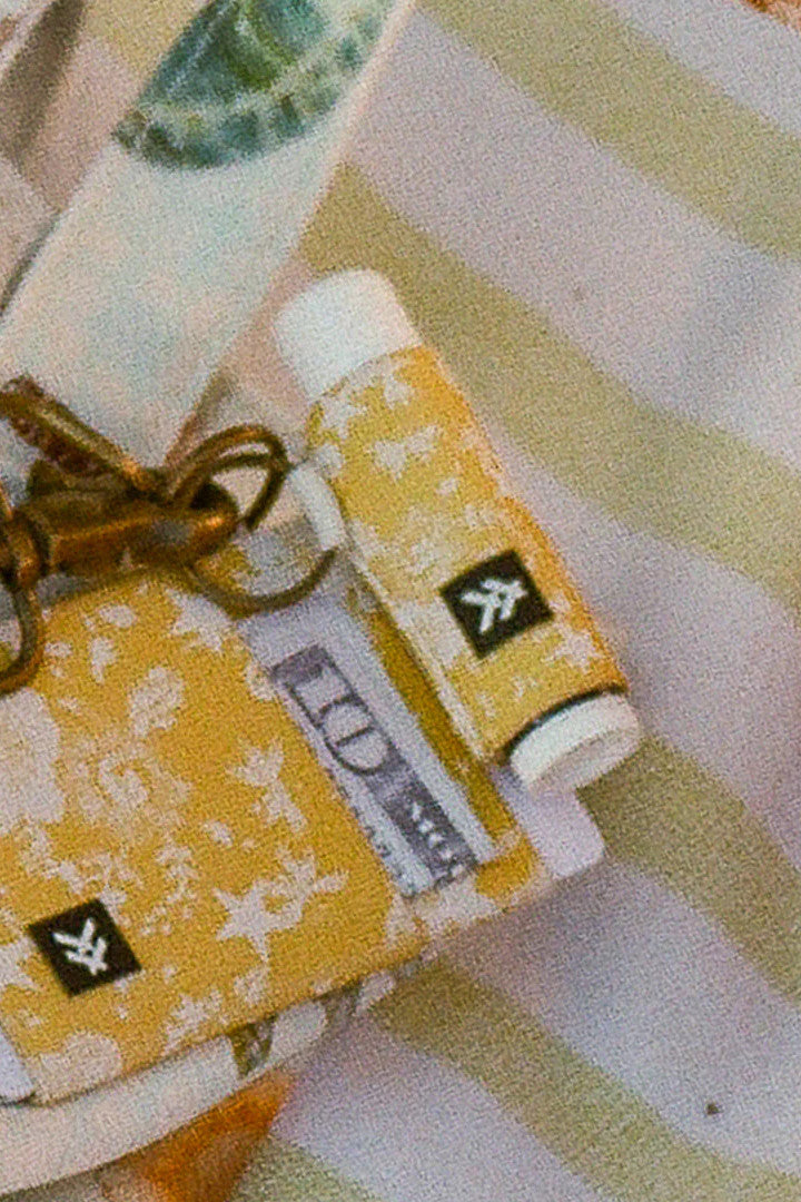 Thread 25 Lip Balm Holder