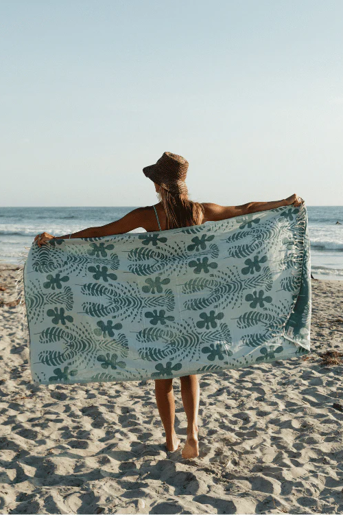 Sandcloud Lumen Zip Towel