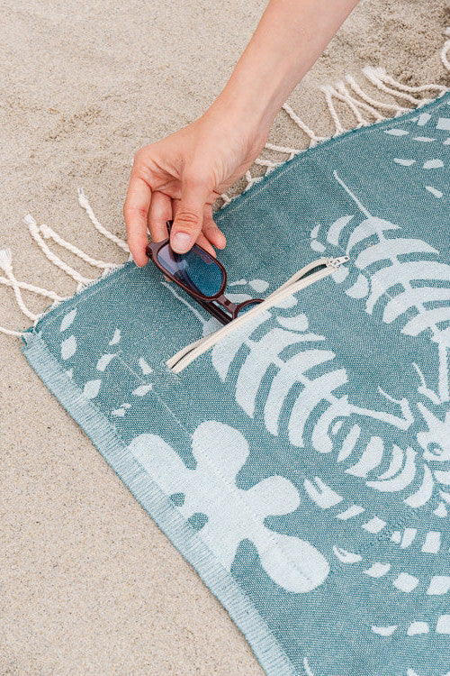 Sandcloud Lumen Zip Towel