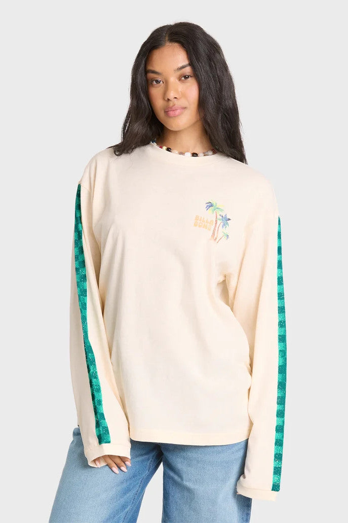 On Vacay L/S Tee