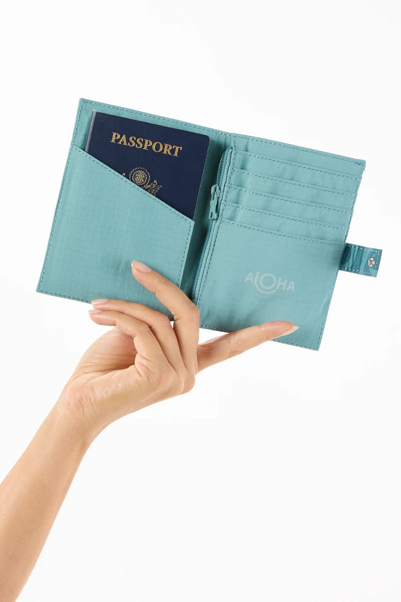Party Wave Passport Holder