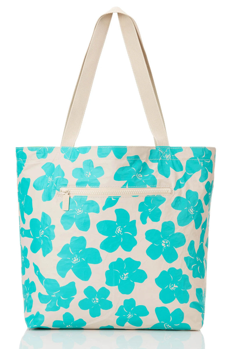 Puakenikeni Buds Reversible Tote