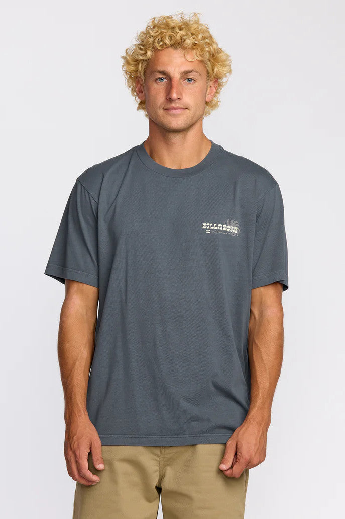 Single Fin Tee