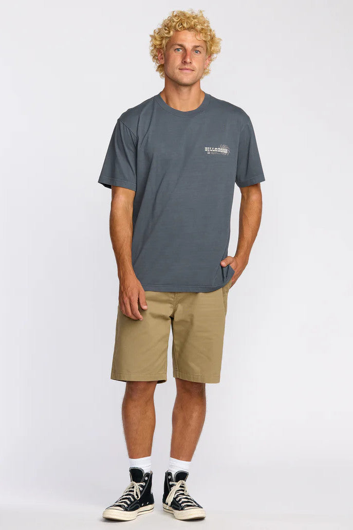 Single Fin Tee