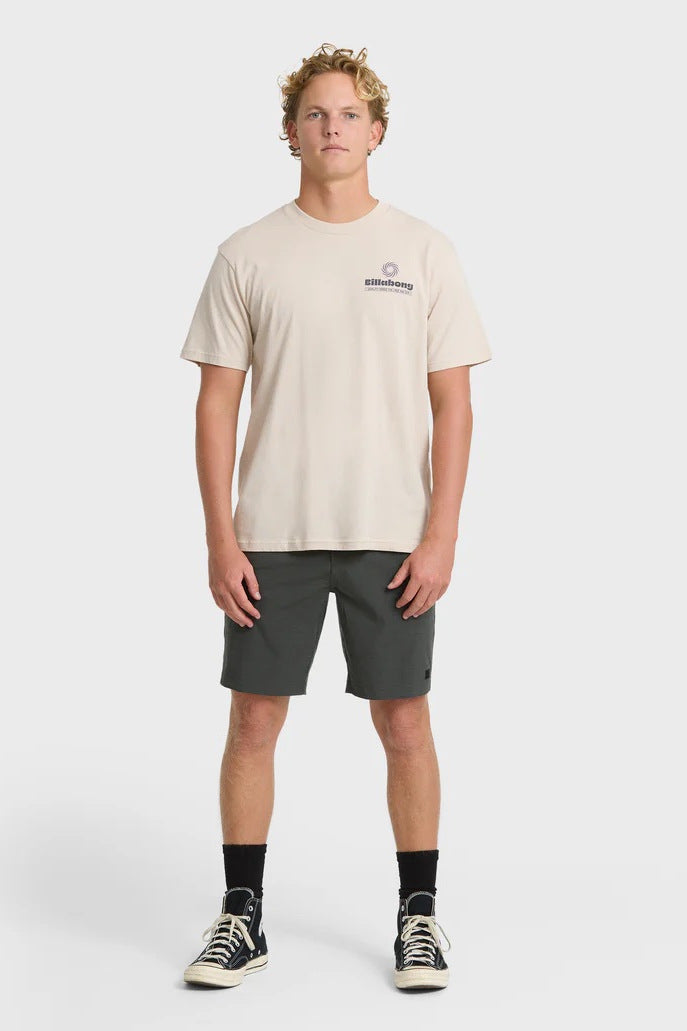 Single Fin Tee