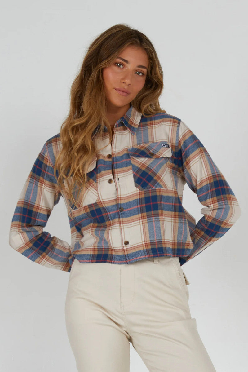 Stay Golden Crop Flannel