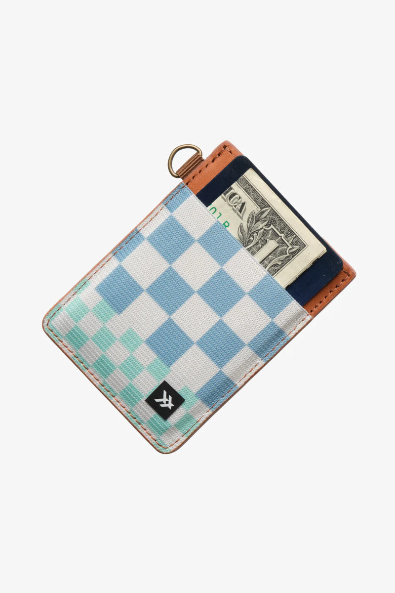 Thread 25 Vertical Wallet