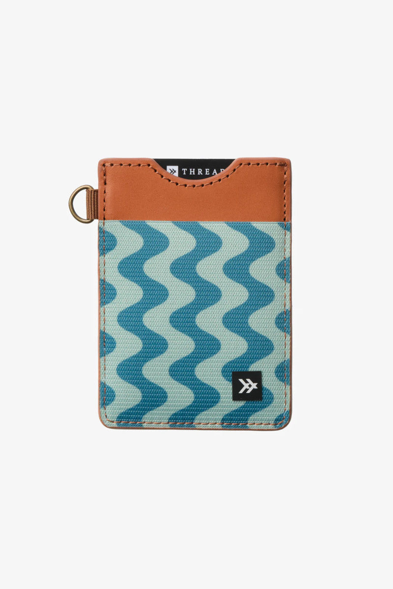 Thread 25 Vertical Wallet