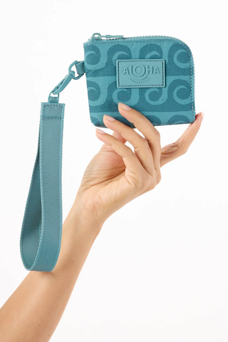 Party Wave Wristlet