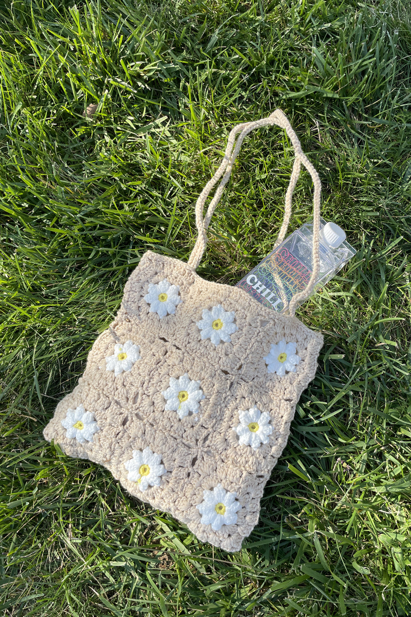 Daisy Crochet Tote Bag