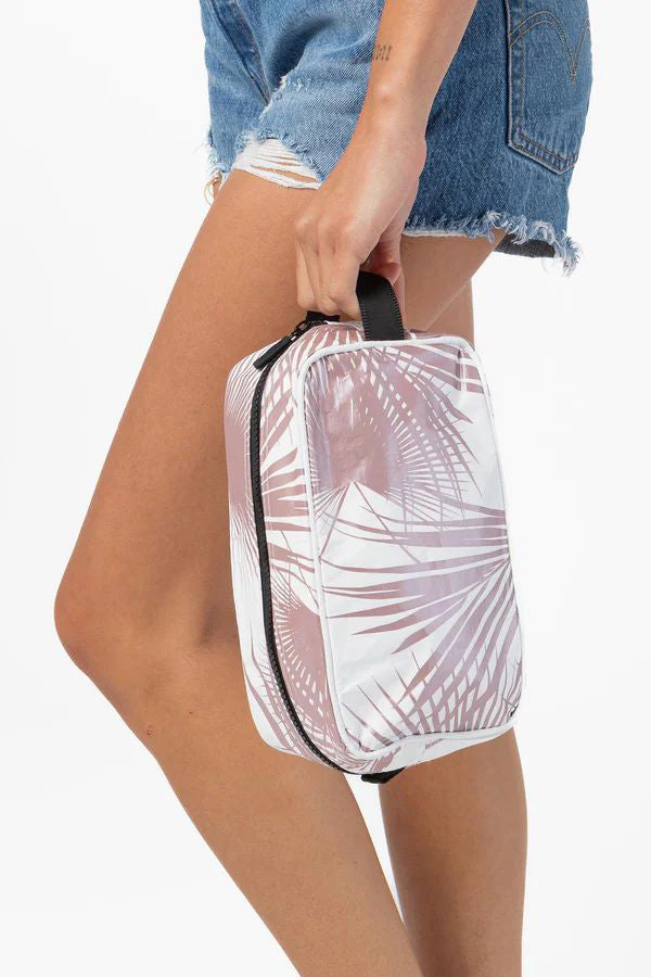 Day Palms Dopp Kit