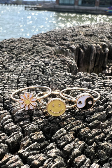 rings flower smiley yin yang